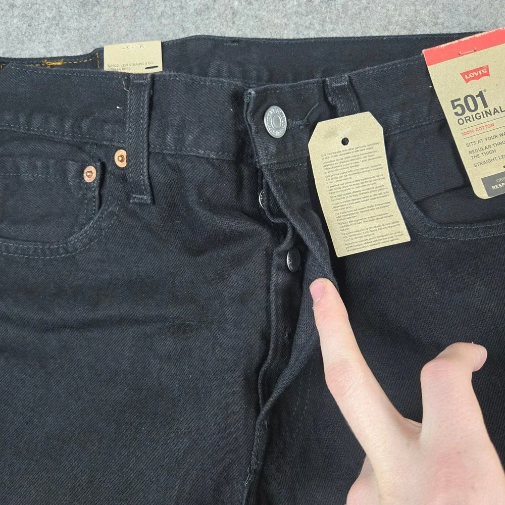 Levis 501 Original Jeans Mens 30x30 Black Denim Straight Leg Button Fly NEW